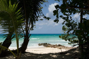 ISLANDERS GUESTHOUSE PRASLIN - Praslin